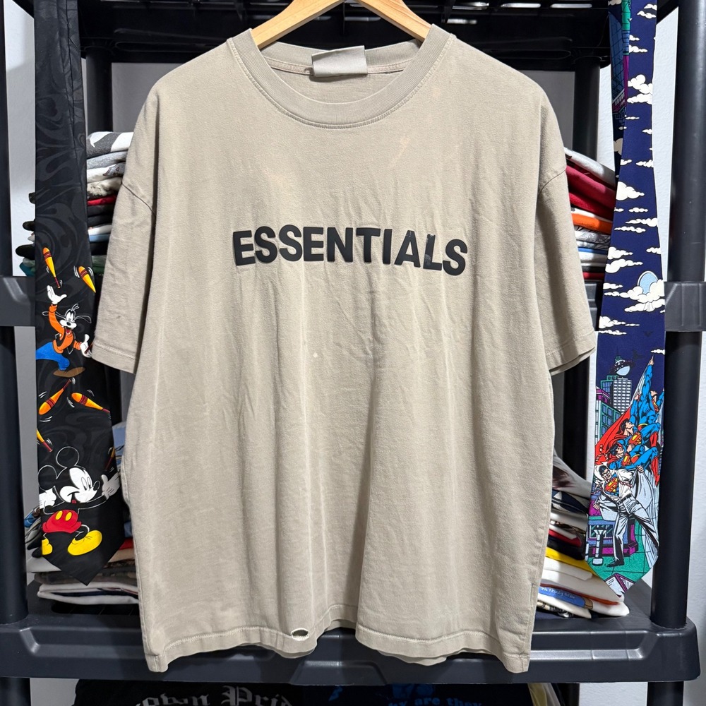 Modern Tan Essentials Fear Of God Graphic Tee Large Light Marks Minor
